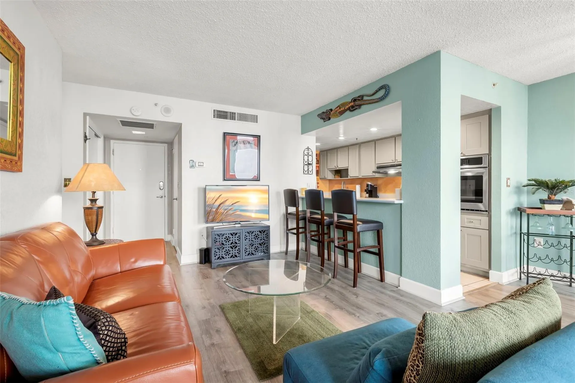470 3rd Street S St Petersburg FL 33701