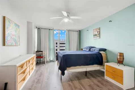 470 3rd Street S St Petersburg FL 33701