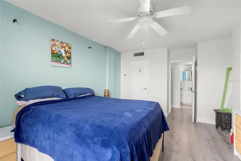 470 3rd Street S St Petersburg FL 33701