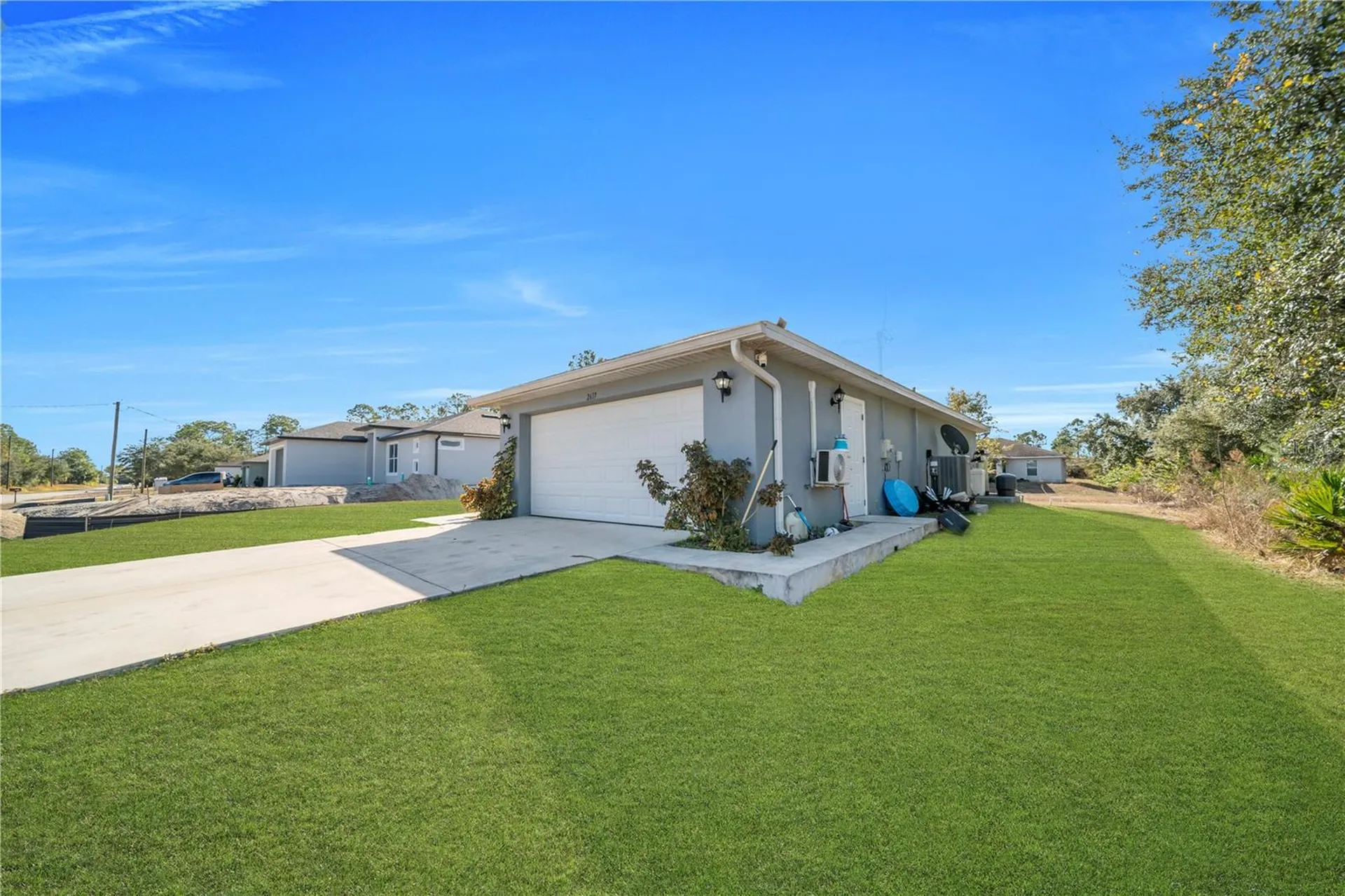 2617 53rd St W Lehigh Acres FL 33971