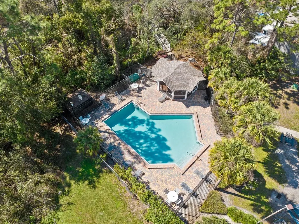 4258 E Weeping Willow Circle Winter Springs FL 32708