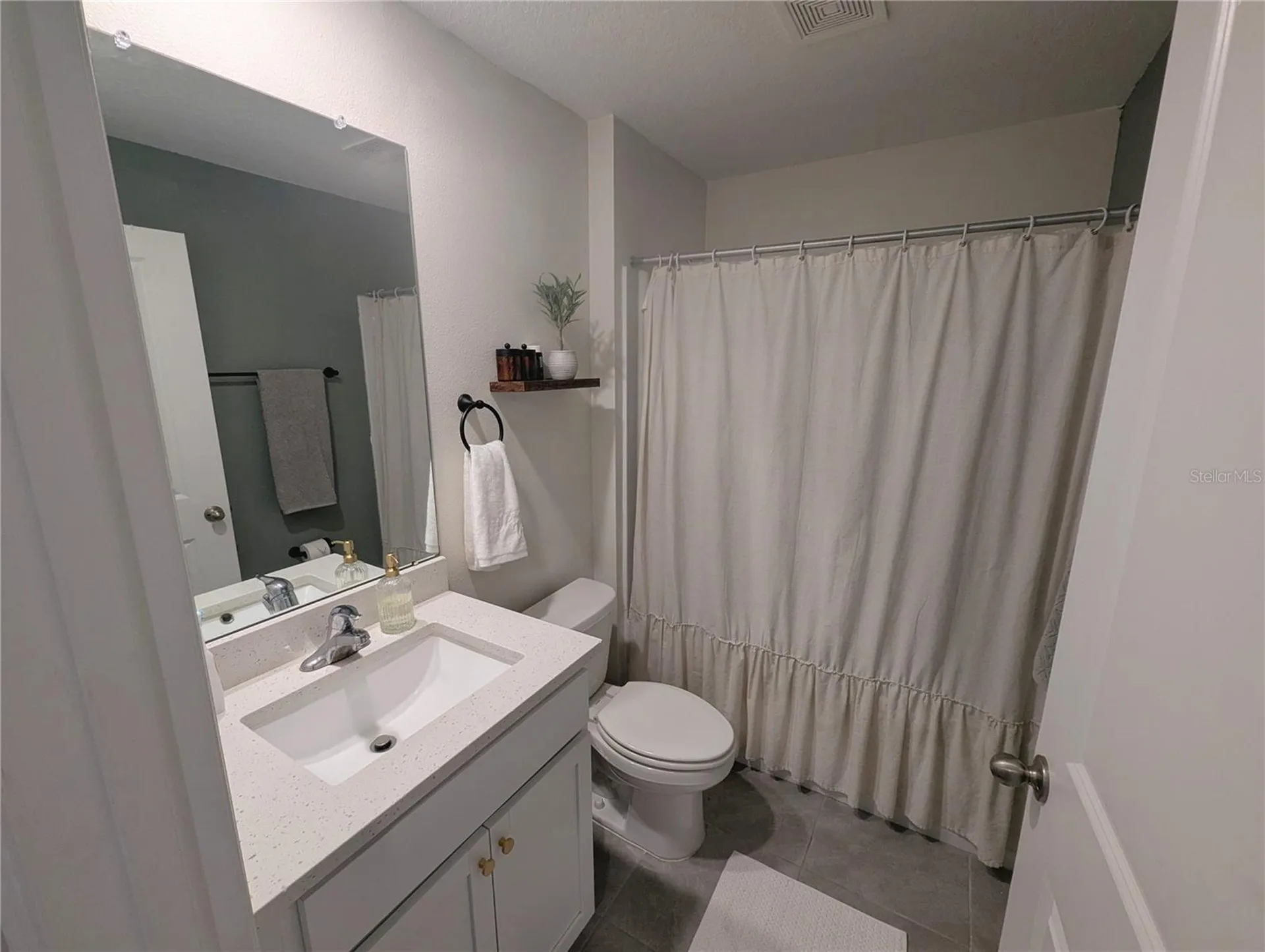 37377 Angel Wings Avenue Zephyrhills FL 33541