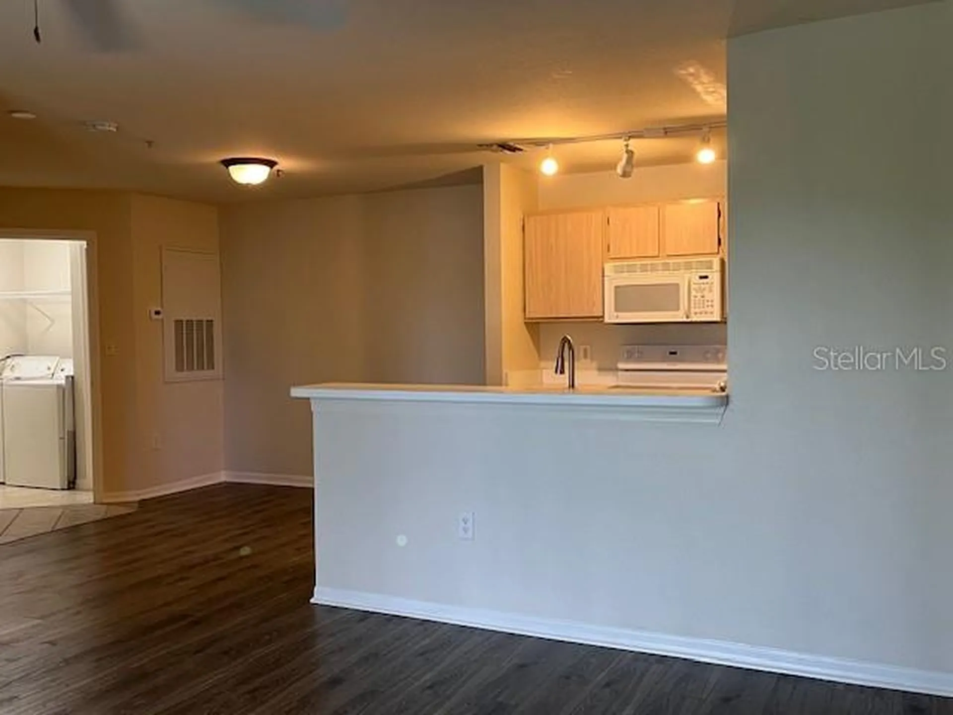 5447 Vineland Road Orlando FL 32811