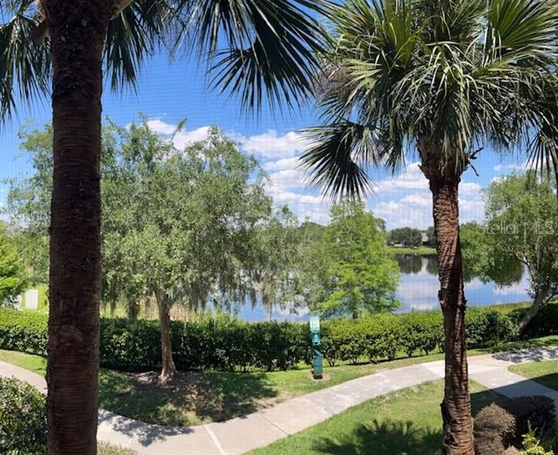 5447 Vineland Road Orlando FL 32811