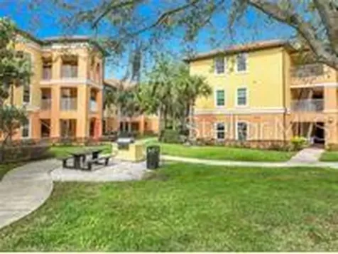 5447 Vineland Road Orlando FL 32811
