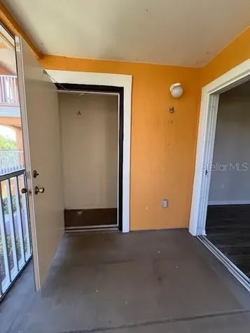 5447 Vineland Road Orlando FL 32811