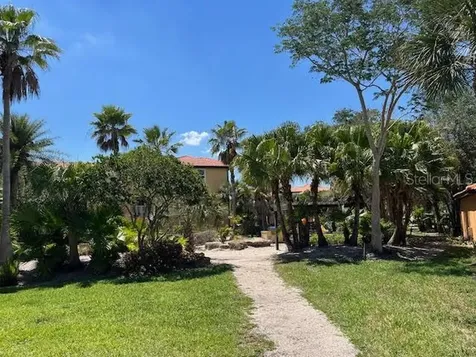 5447 Vineland Road Orlando FL 32811