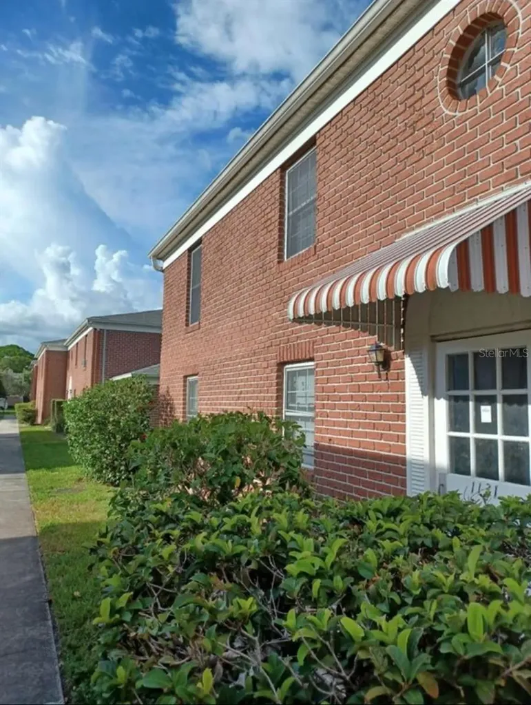 1131 84th Avenue N St Petersburg FL 33702
