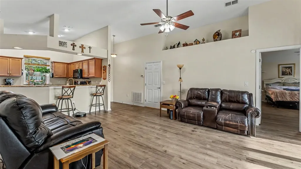 2258 Bluebird Avenue Bartow FL 33830