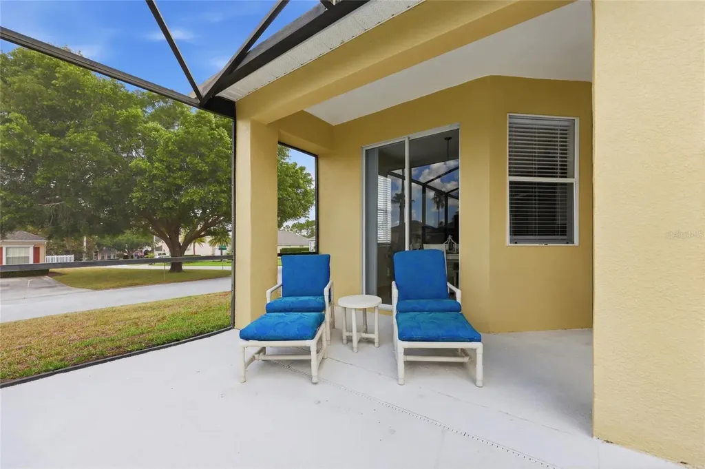 353 Plumoso Loop Davenport FL 33897
