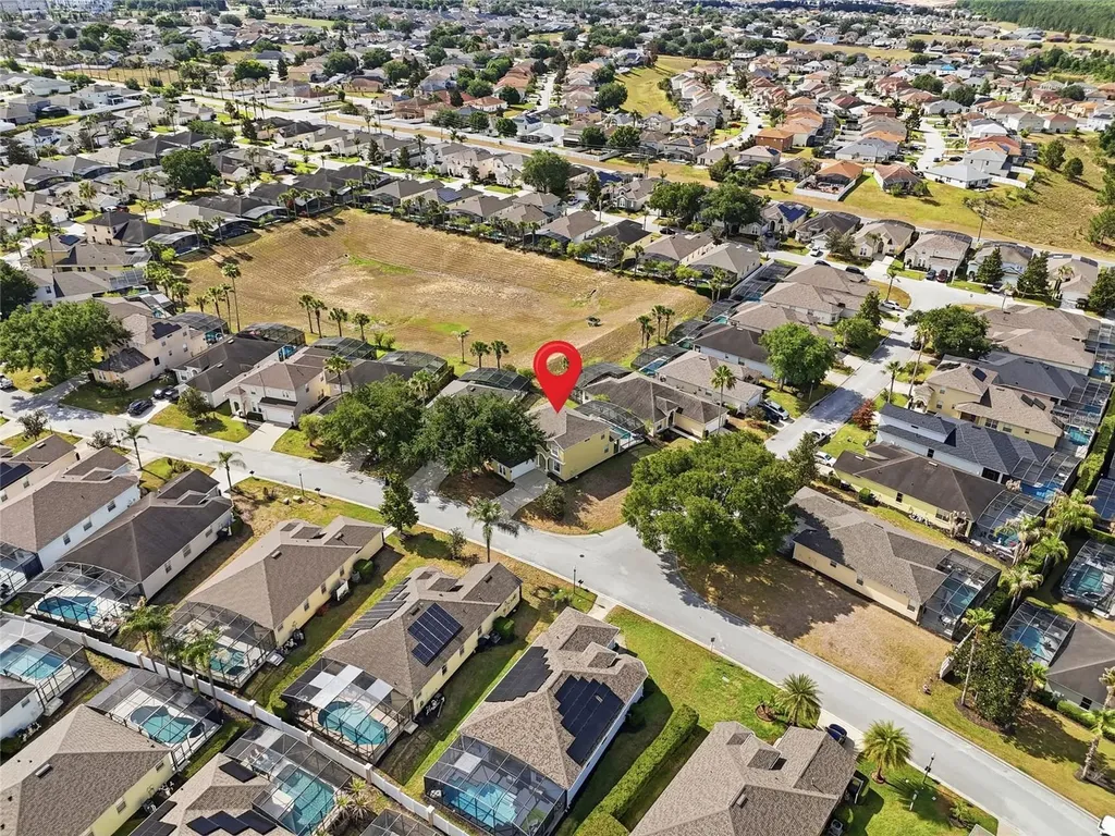 353 Plumoso Loop Davenport FL 33897