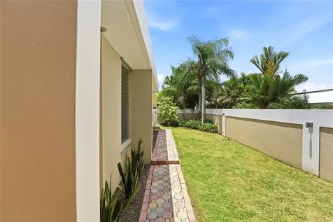 115 Paseo Real Dorado PR 00646