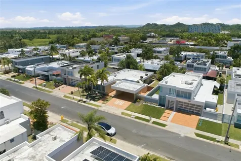 115 Paseo Real Dorado PR 00646