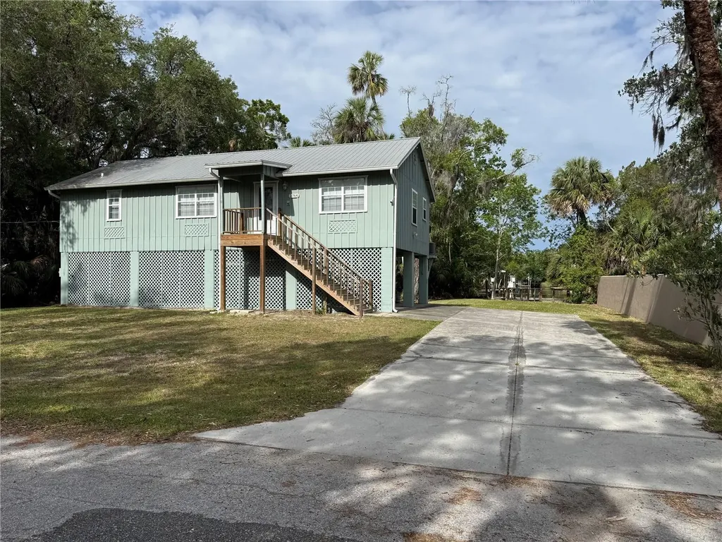 2764 N Regatta Point Crystal River FL 34429