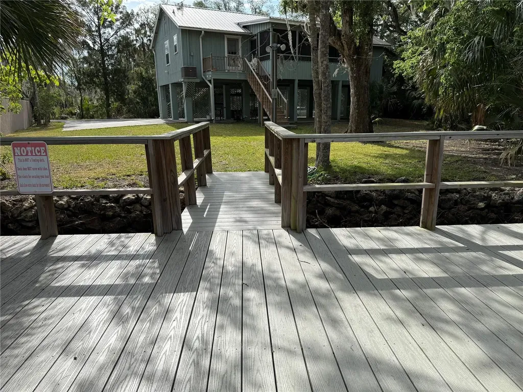 2764 N Regatta Point Crystal River FL 34429