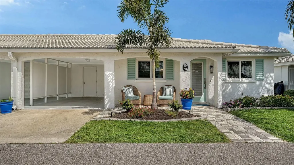 711 Spanish Drive S Longboat Key FL 34228