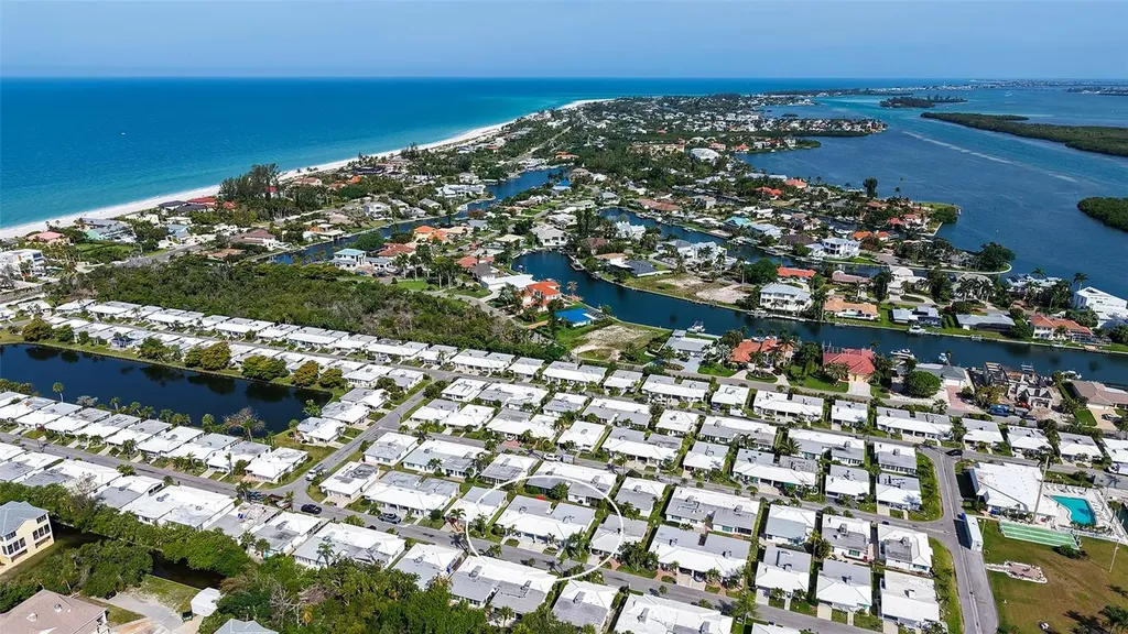 711 Spanish Drive S Longboat Key FL 34228