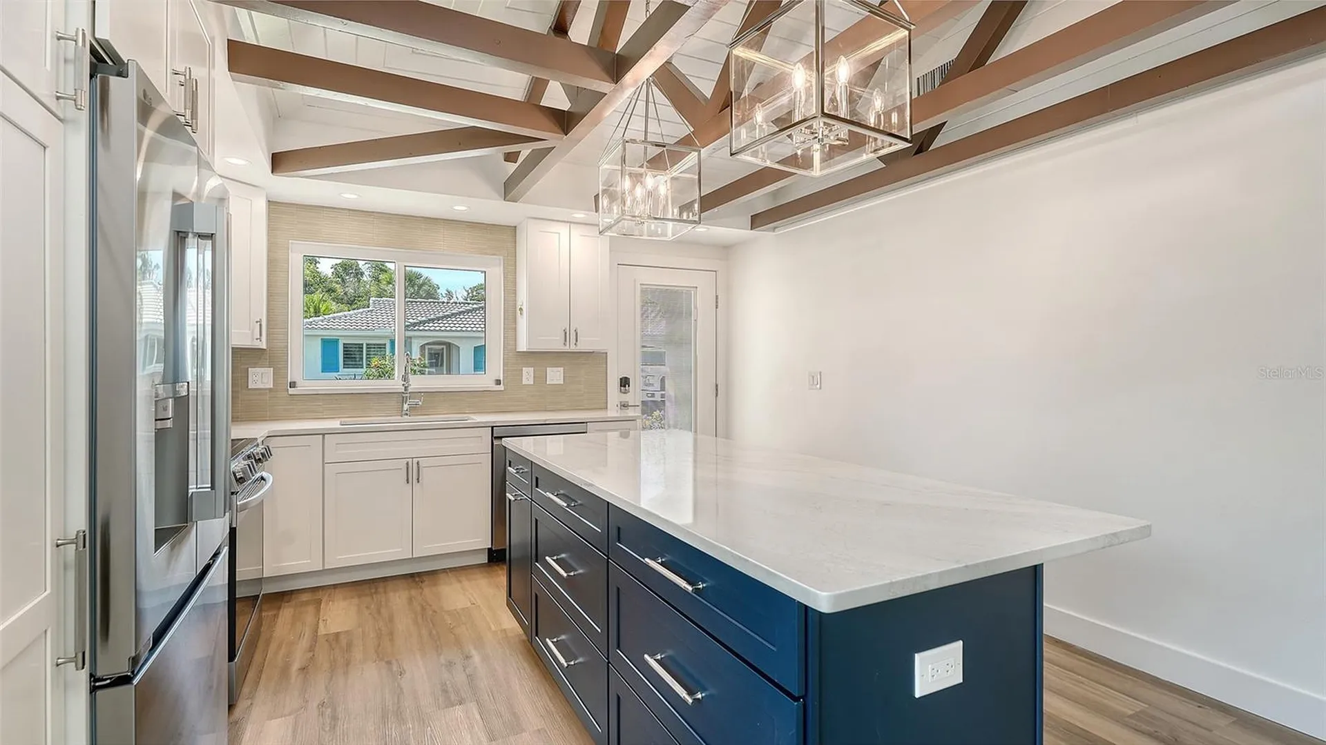 711 Spanish Drive S Longboat Key FL 34228