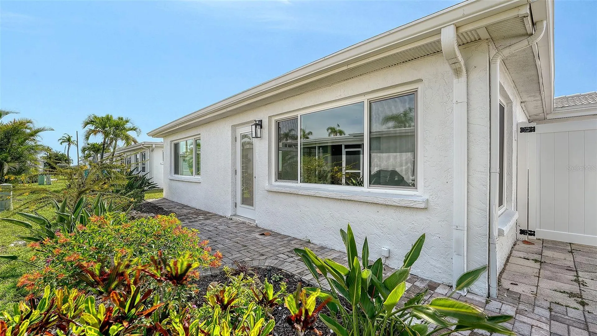 711 Spanish Drive S Longboat Key FL 34228