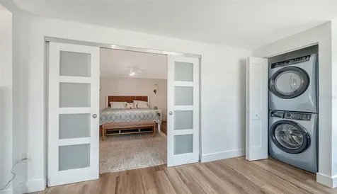 711 Spanish Drive S Longboat Key FL 34228