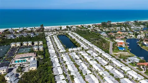 711 Spanish Drive S Longboat Key FL 34228