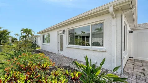 711 Spanish Drive S Longboat Key FL 34228
