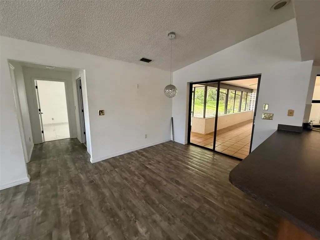 5312 Suwannee Road Weeki Wachee FL 34607
