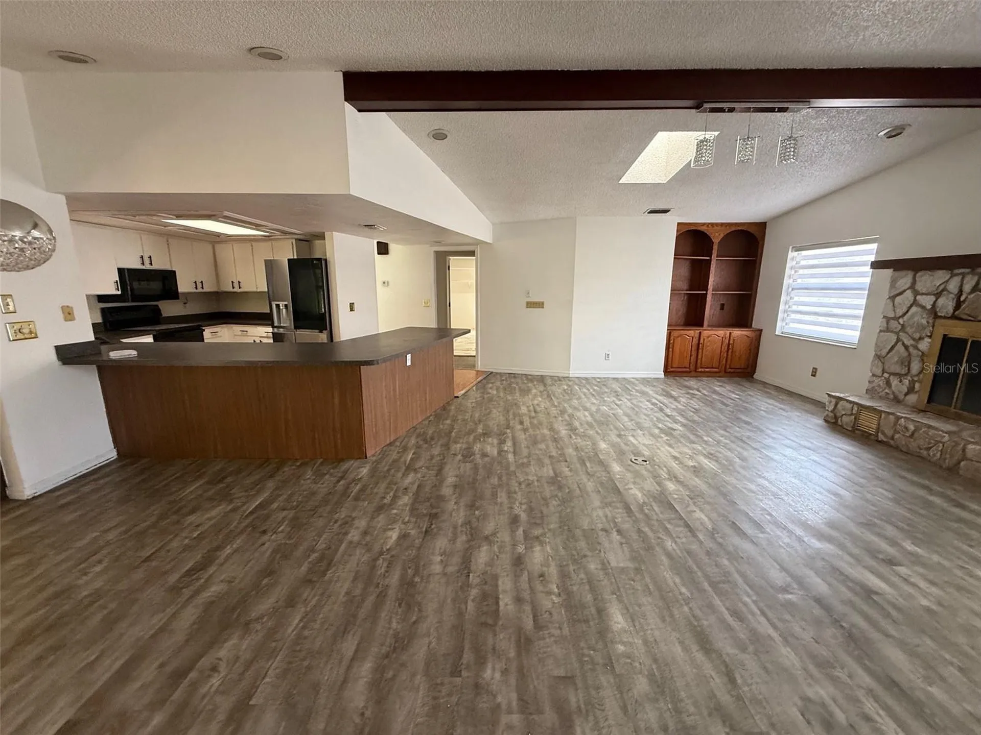 5312 Suwannee Road Weeki Wachee FL 34607