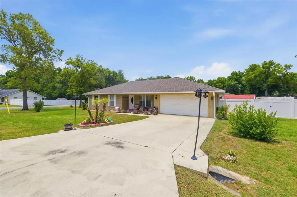 49 Teak Run Ocala FL 34472