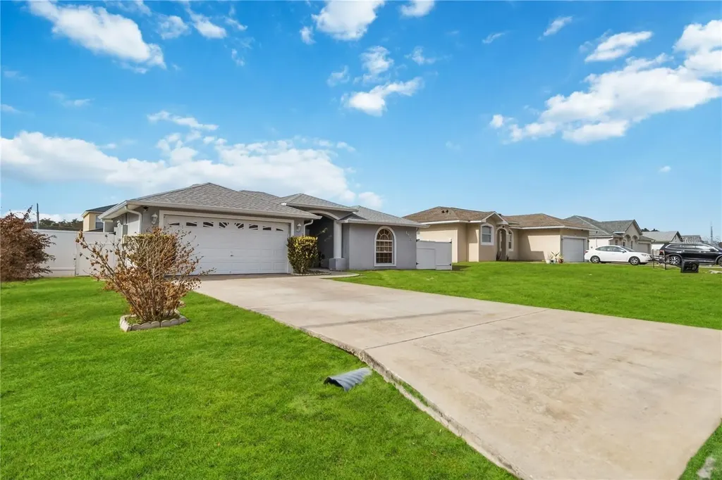 1912 Manatee Drive Poinciana FL 34759