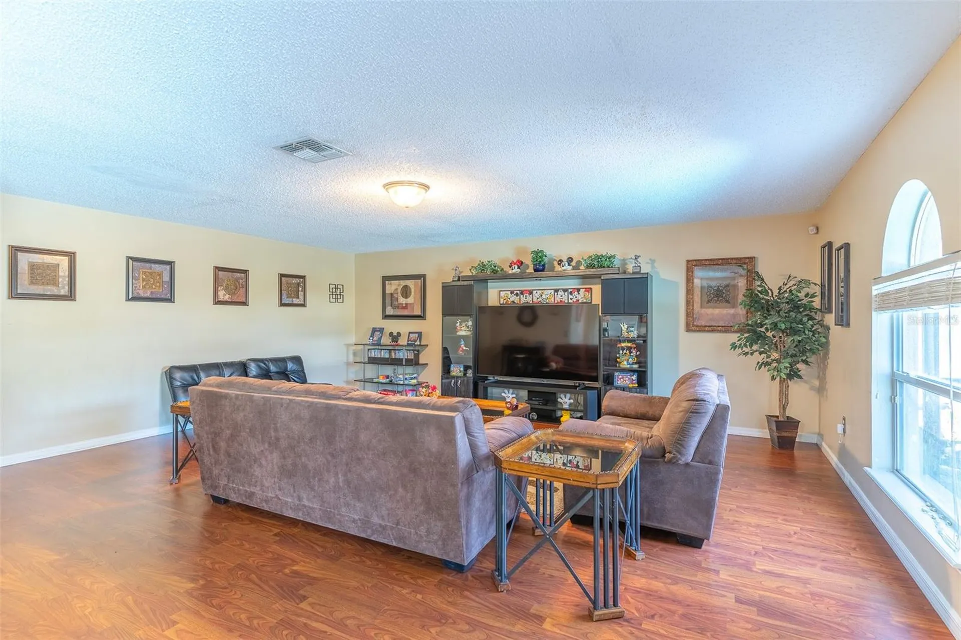 407 Samuel Street Davenport FL 33897