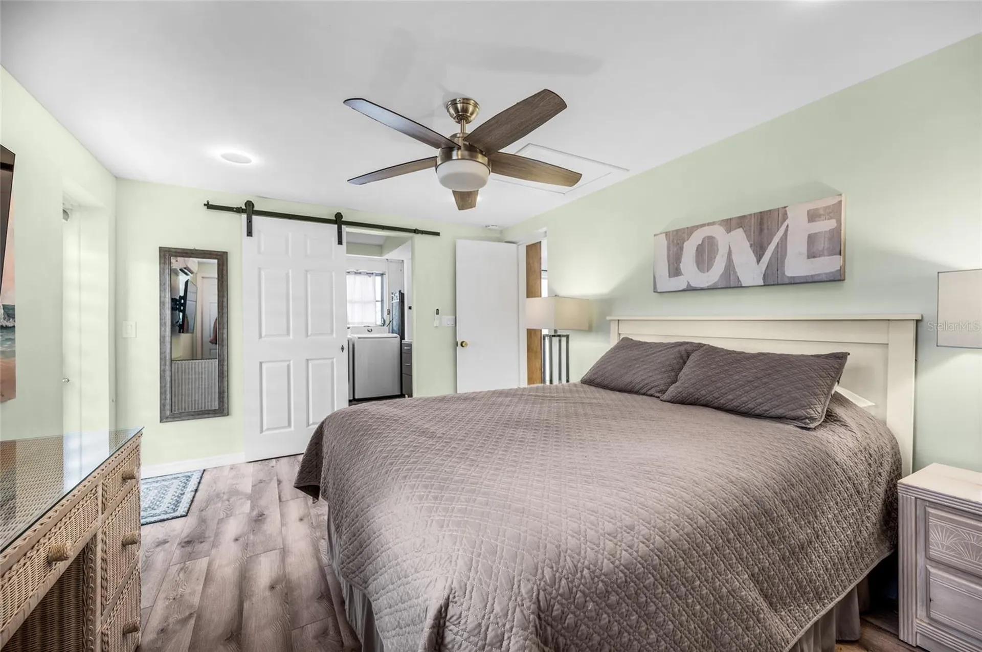139 Hosmer Avenue Englewood FL 34223