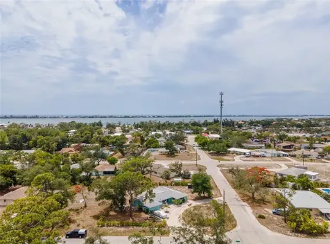 139 Hosmer Avenue Englewood FL 34223