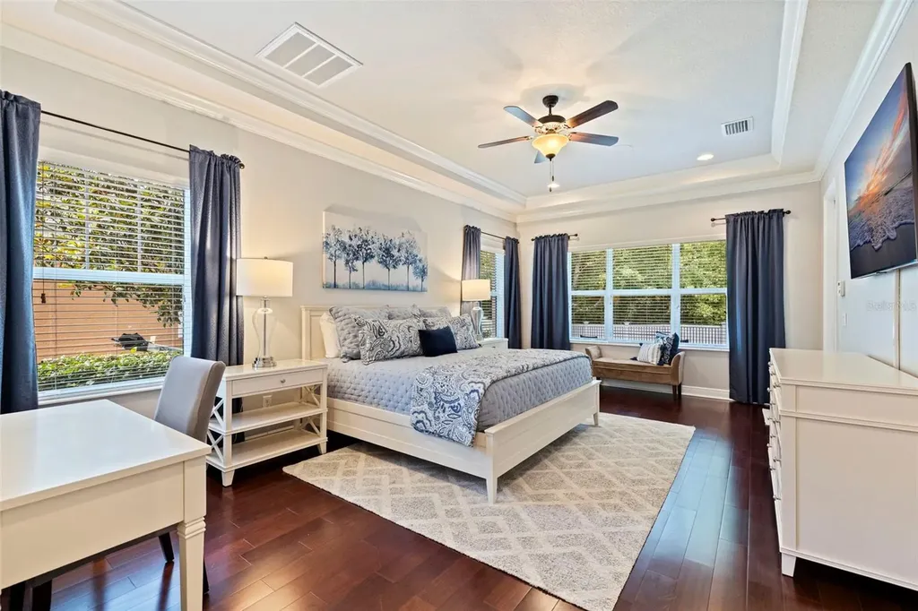 20214 Oak Thorn Way Tampa FL 33647