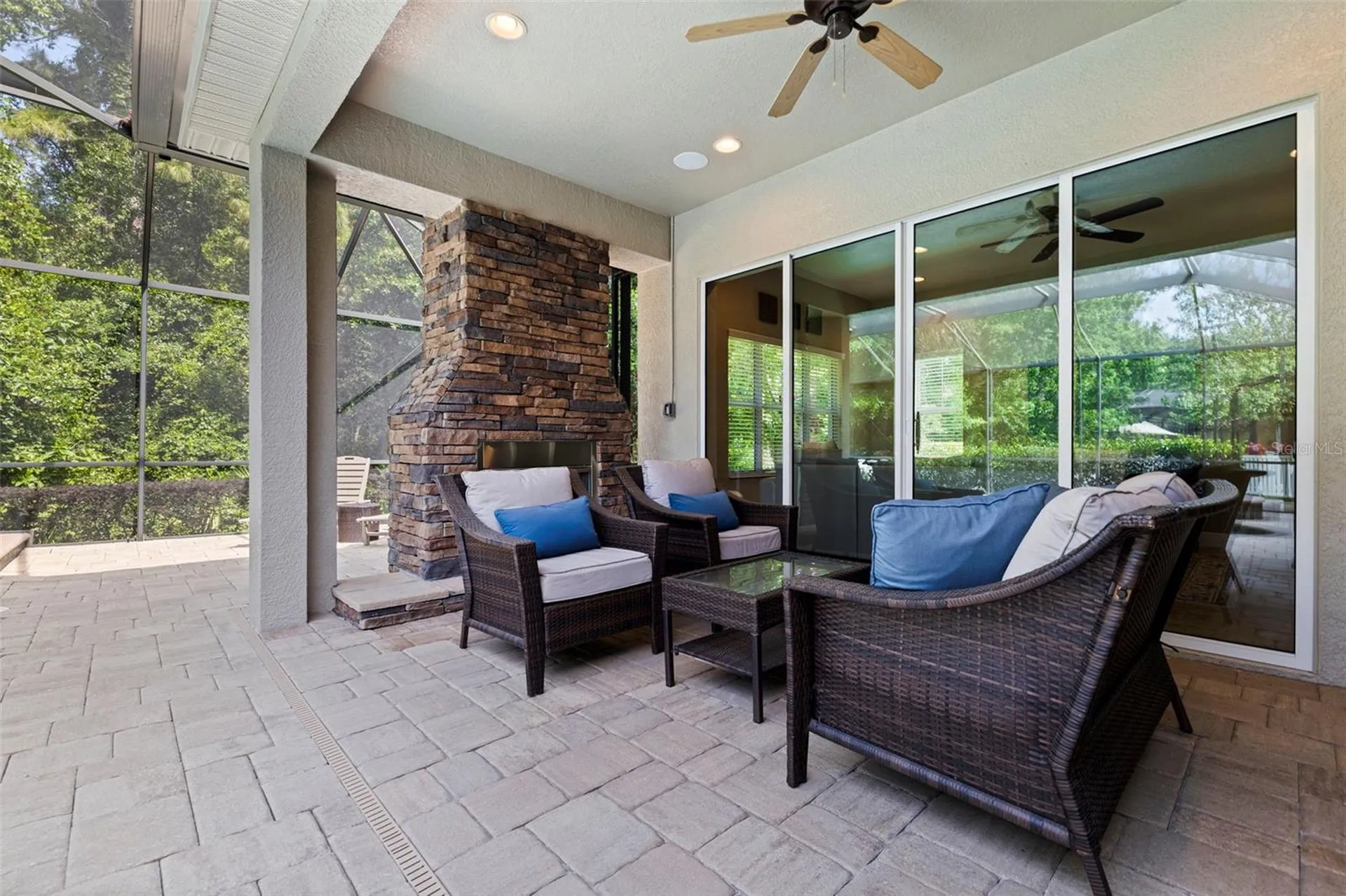 20214 Oak Thorn Way Tampa FL 33647