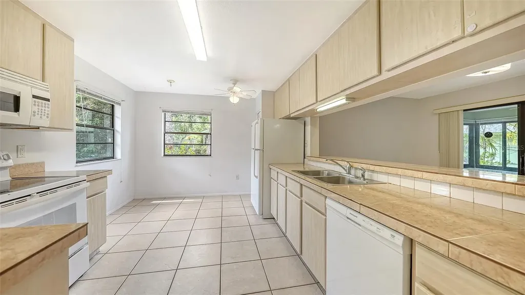5010 Barrington Circle Sarasota FL 34234