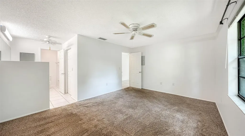 5010 Barrington Circle Sarasota FL 34234
