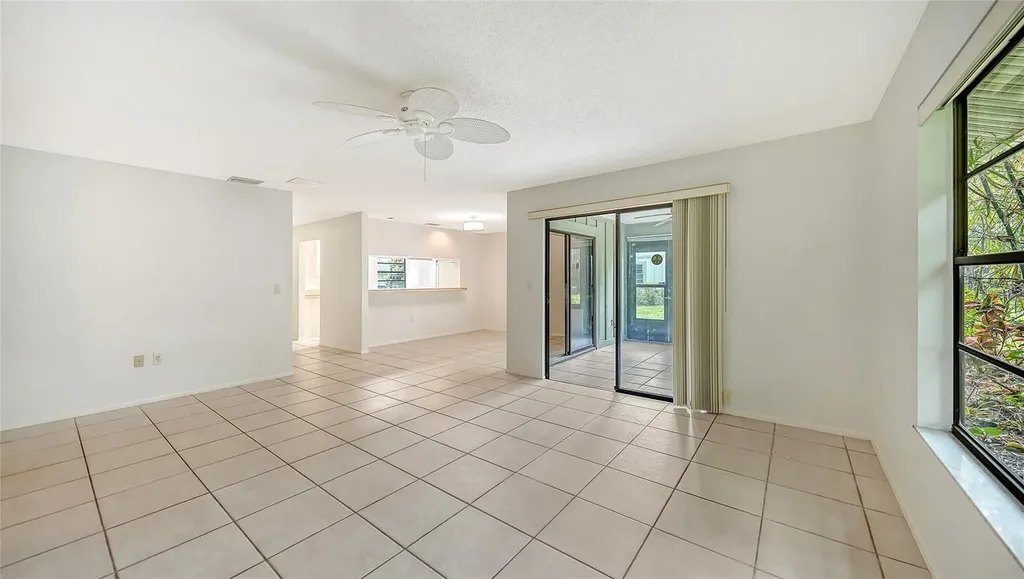 5010 Barrington Circle Sarasota FL 34234
