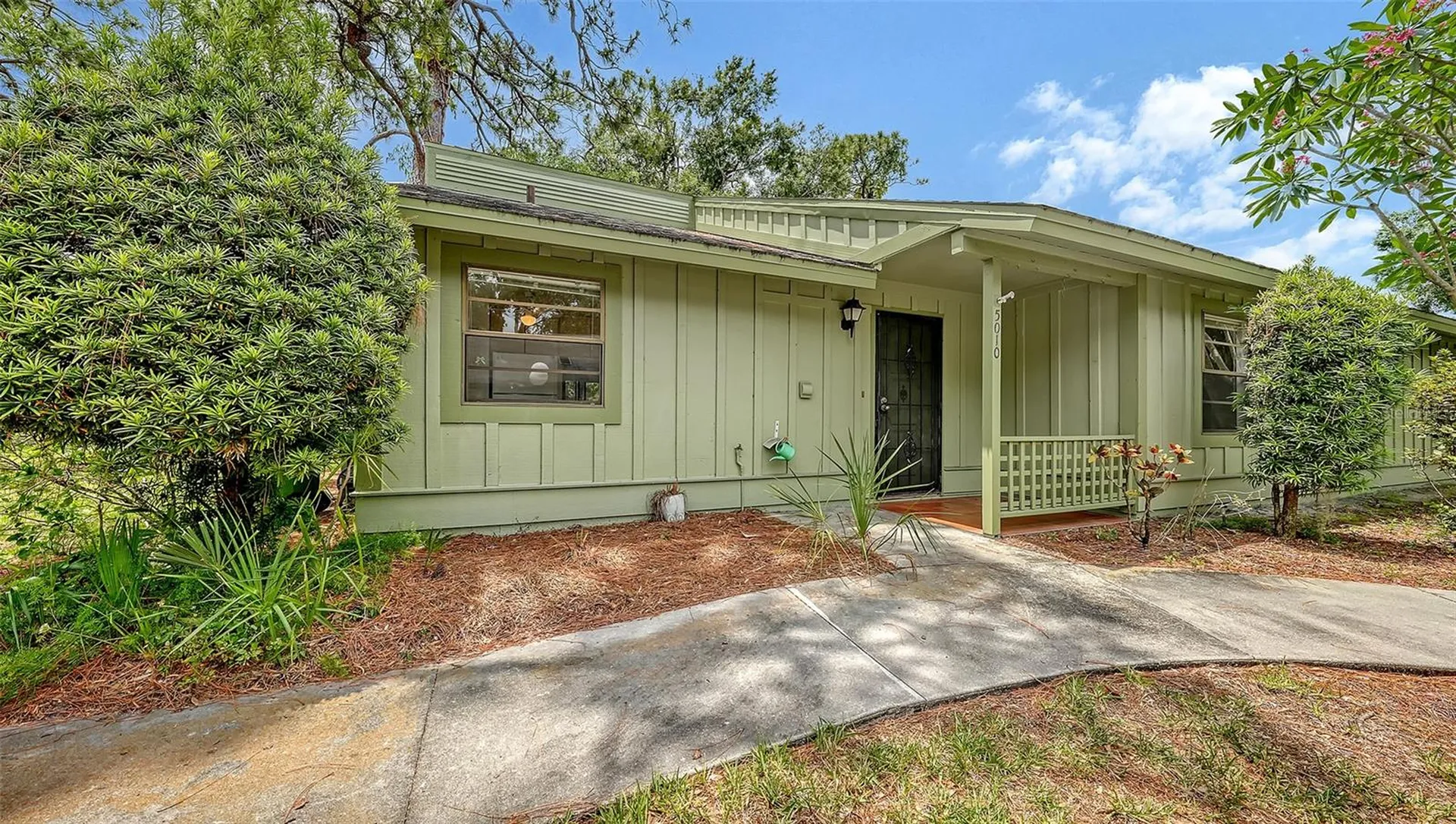 5010 Barrington Circle Sarasota FL 34234