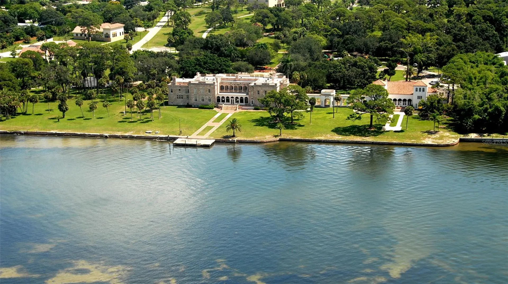 5010 Barrington Circle Sarasota FL 34234