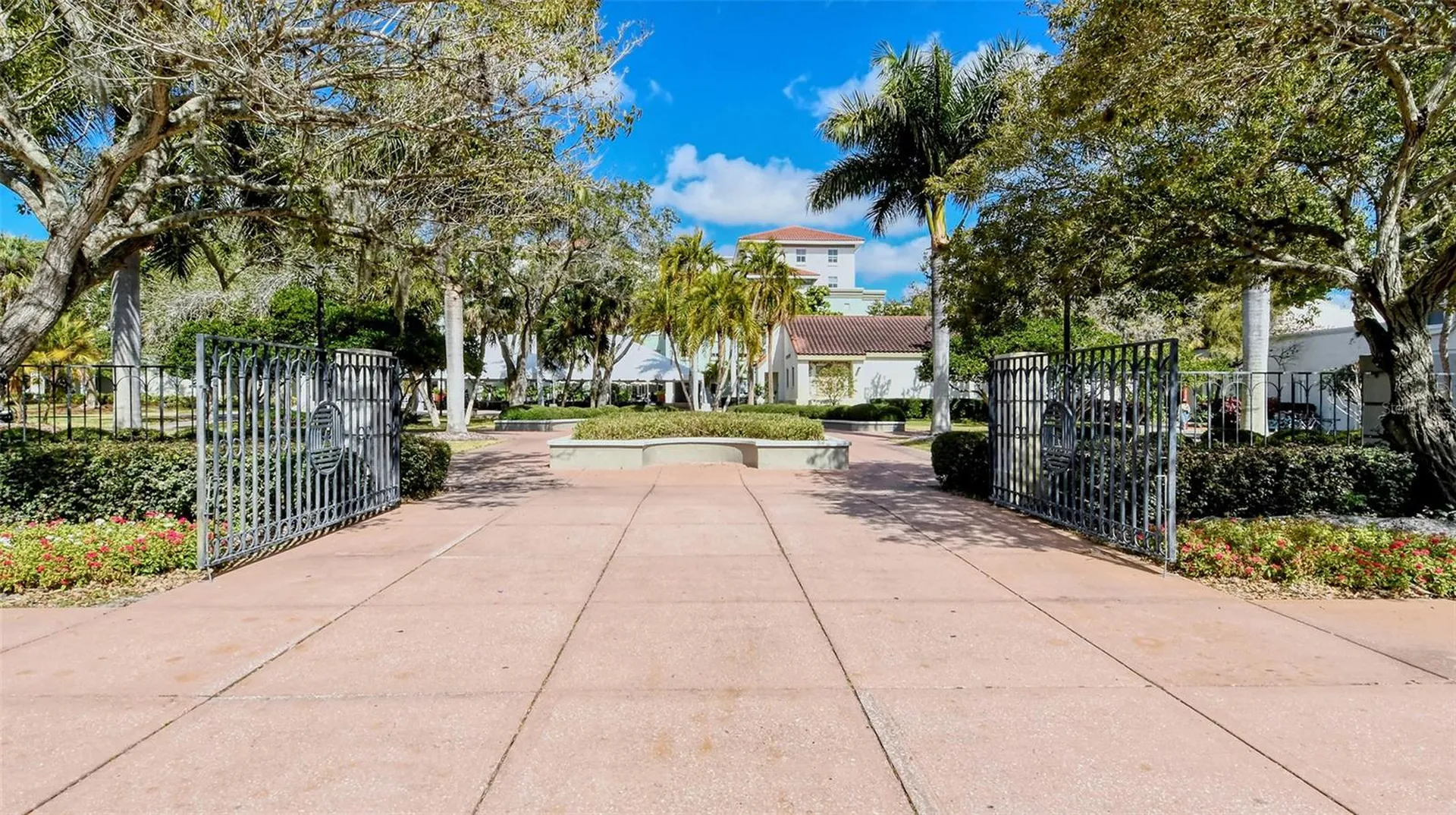 5010 Barrington Circle Sarasota FL 34234
