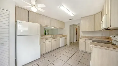 5010 Barrington Circle Sarasota FL 34234