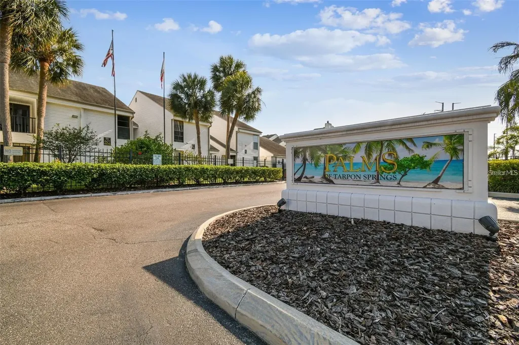 673 Haven Place Tarpon Springs FL 34689