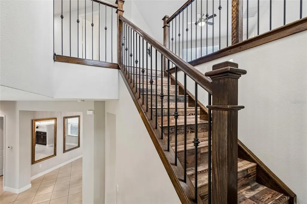 30229 Southernwood Court Wesley Chapel FL 33543