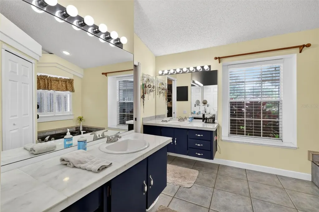 962 Edgehill Drive Palm Harbor FL 34684