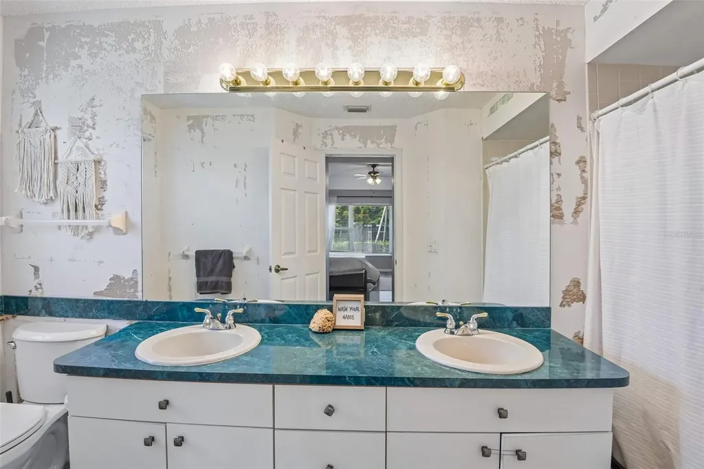 1129 Daleside Lane New Port Richey FL 34655