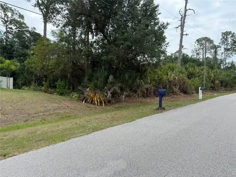 Zuyder Terrace North Port FL 34286