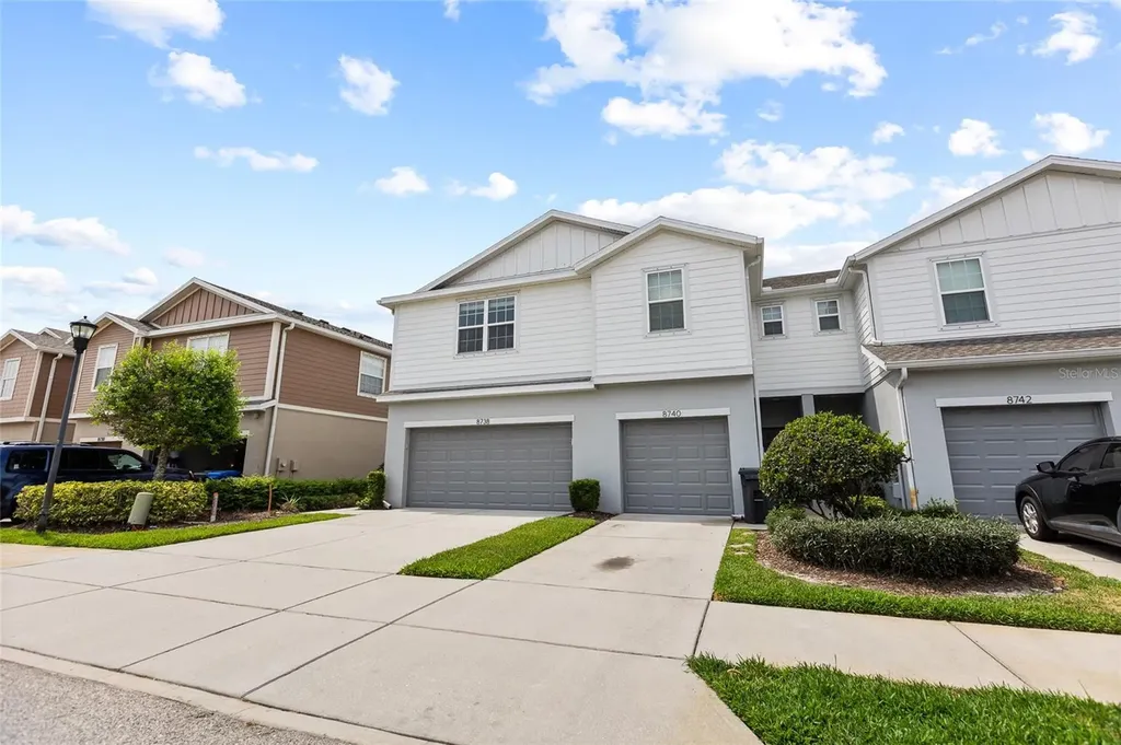 8738 Turnstone Haven Place Tampa FL 33619