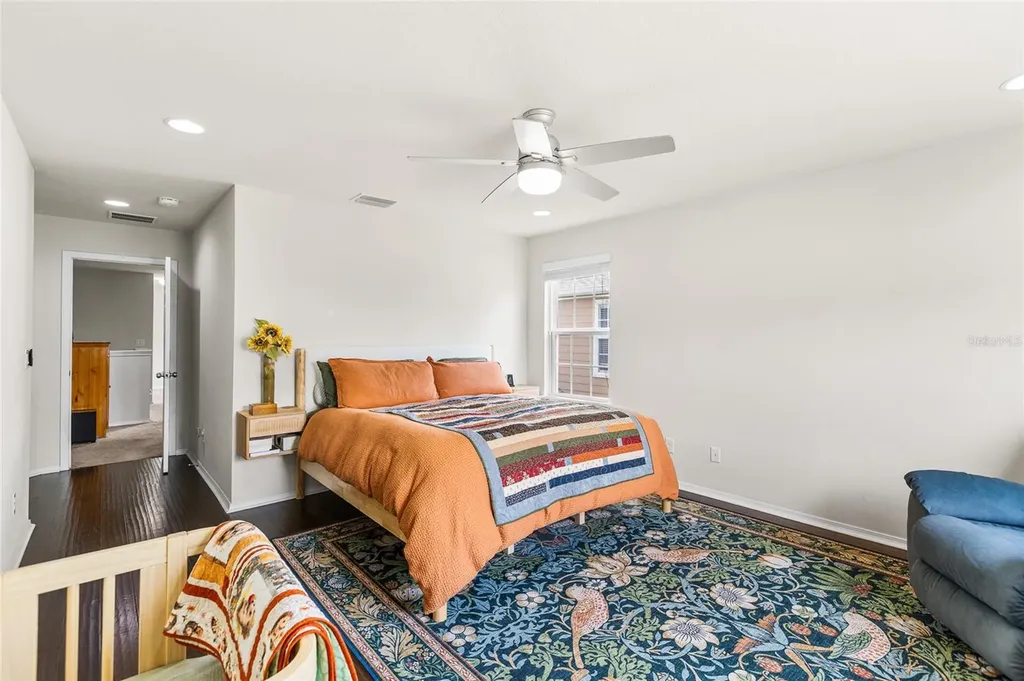 8738 Turnstone Haven Place Tampa FL 33619
