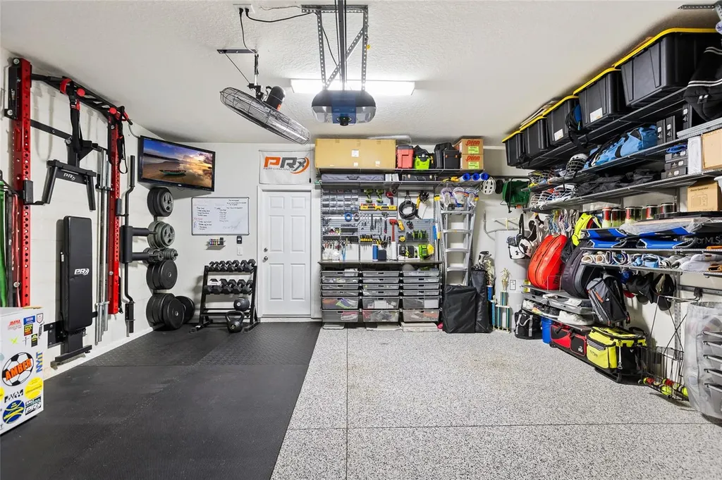 8738 Turnstone Haven Place Tampa FL 33619